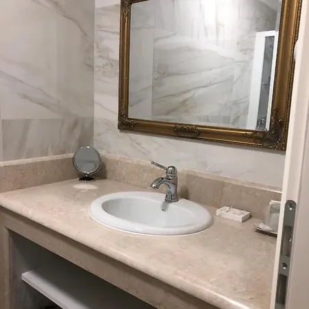 Diklo Rooms-adults Only בית הארחה זאדאר
