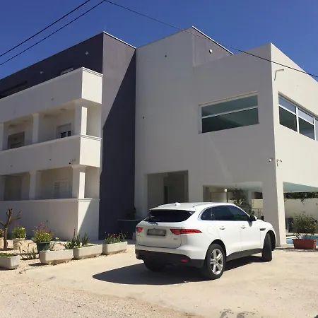 Diklo Rooms-adults Only 4* זאדאר