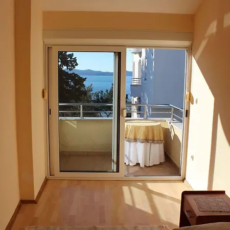 게스트하우스 Diklo Rooms-adults Only 4*