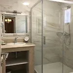 Diklo Rooms-adults Only Zara