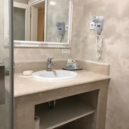 Pensionat Diklo Rooms-adults Only 4*