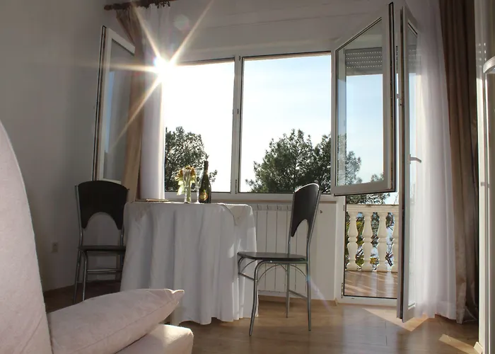 Diklo Rooms-adults Only